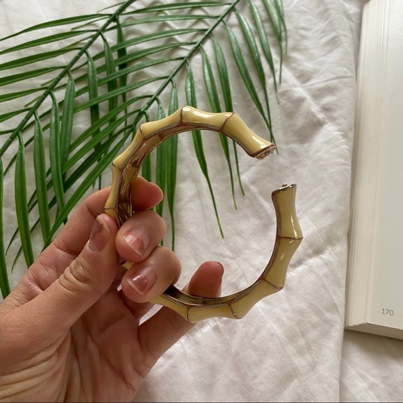 Custard and Gold Vintage Inspired Bangle Bracelet - Picture 3 of 5